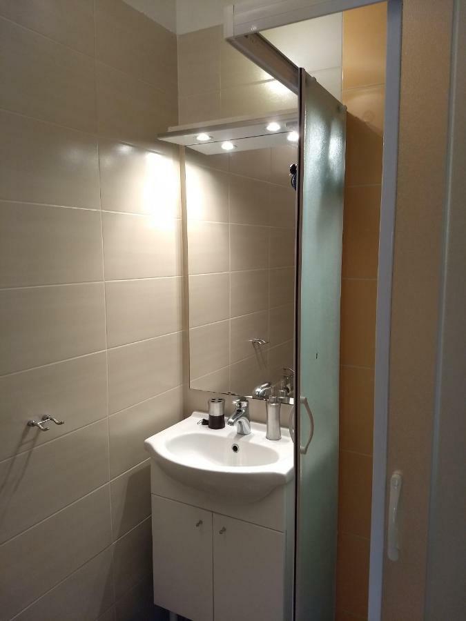 Apartman Tariba 苏佩塔斯卡德拉加 外观 照片